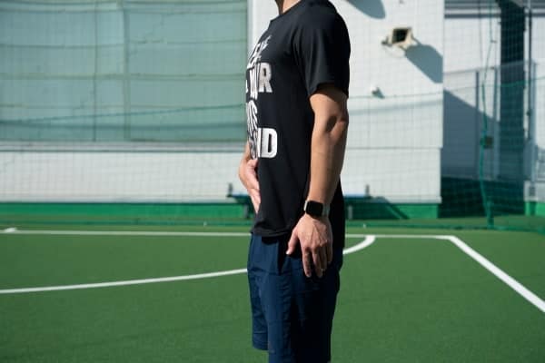 ドローインのやり方：お腹をへこませる